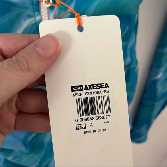 NWT AXESEA Rash Guard Long Sleeve One Piece Swimsuit Zip Bathing Suit Blue 4 - Picture 7 of 12